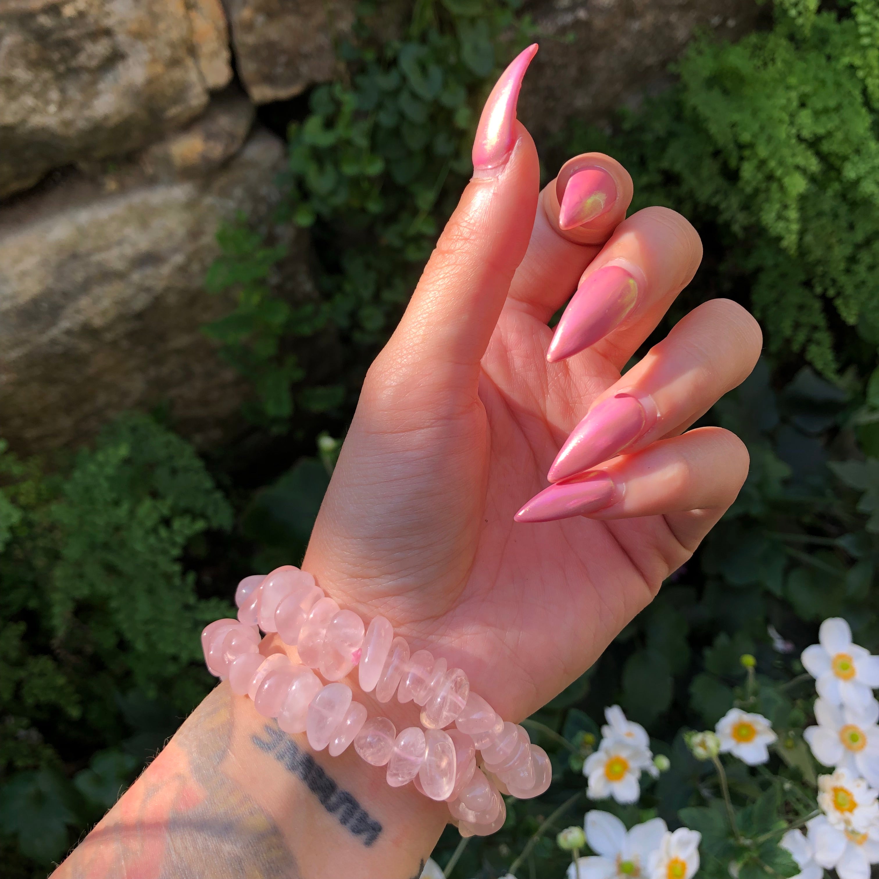 Large chip crystal bracelet (assorted)