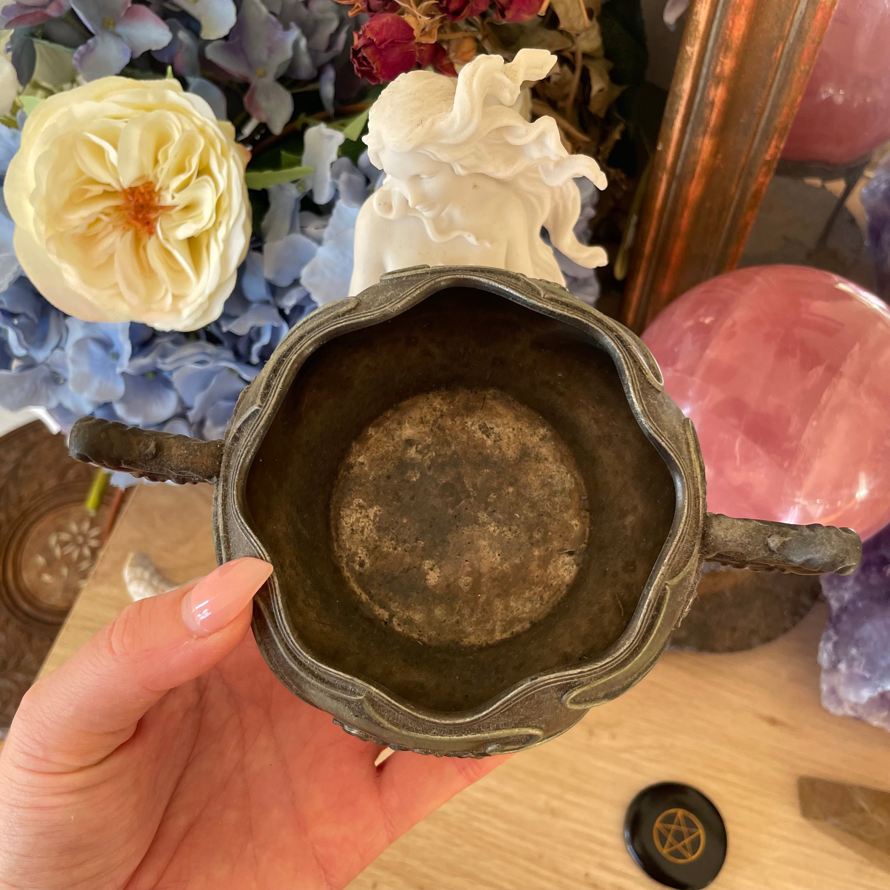 Antique Art Nouveau Rockford Silver cauldron witchy sugar bowl floral 1907
