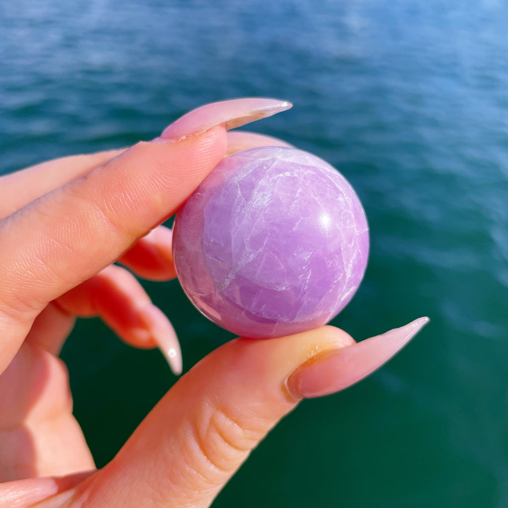High Grade super lilac Kunzite sphere #1